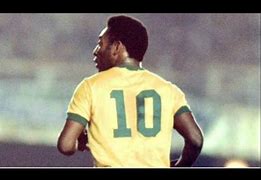 Legenda Sepak Bola Asal Brasil Adalah